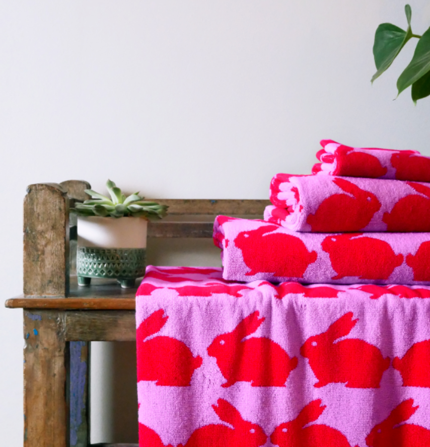캐리마켓 -  [아노락] Anorak Kissing Rabbits Pink Towels