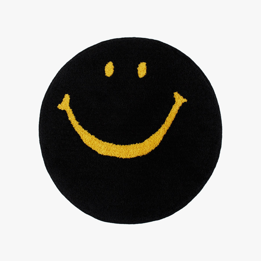 캐리마켓 -  [세컨랩] Vintage smile Rug mat_(black)