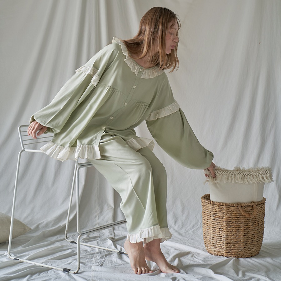 캐리마켓 -  [이루시다] 모달 민트 프릴 긴팔 세트 러블리 여성 잠옷