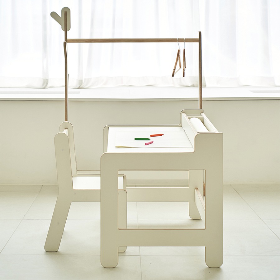 캐리마켓 -  [우드래빗] 마이토 아동 미술 책상 세트(아동1인용) - 책상+의자+롤페이퍼