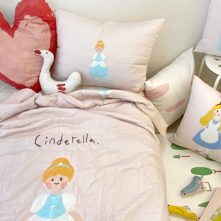 캐리마켓 -  [드로잉에이미] Cinderella summer bed comforter set