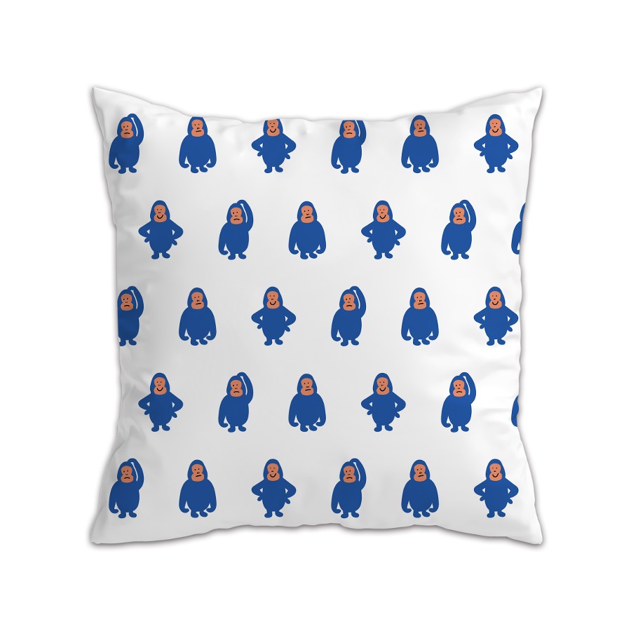 캐리마켓 -  [a.o.b] Gorilla blue cushion