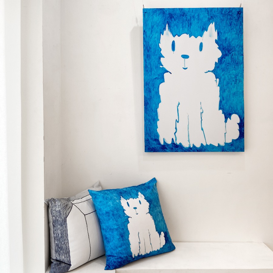 캐리마켓 -  [a.o.b] Sky dog , cloud cat blue artwork (M)